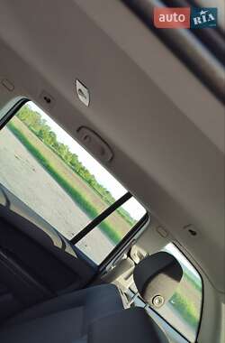 Минивэн Opel Zafira 2010 в 