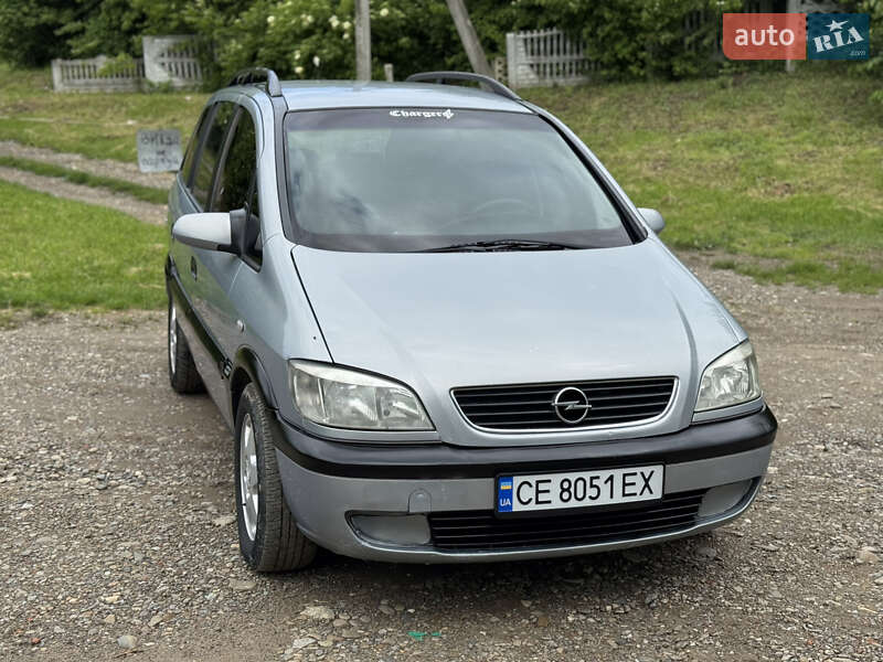 Мінівен Opel Zafira 2000 в Чернігові
