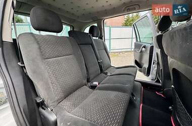 Минивэн Opel Zafira 2003 в 