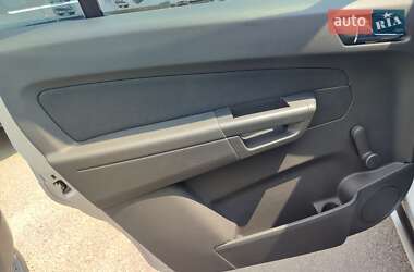 Минивэн Opel Zafira 2011 в 
