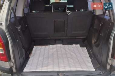Мінівен Opel Zafira 2000 в 