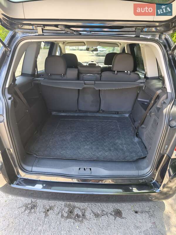 Мінівен Opel Zafira 2012 в Кам'янському