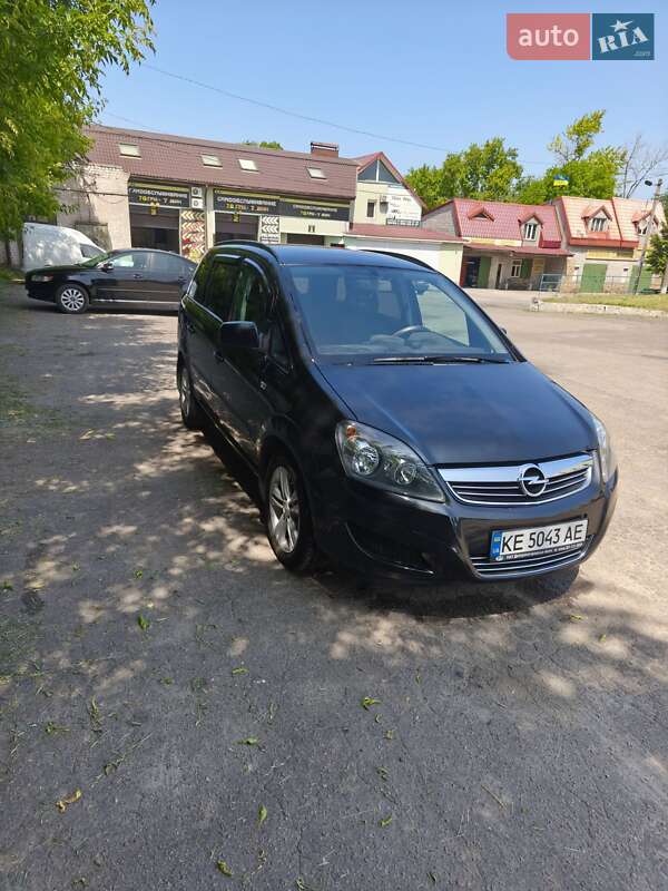 Мінівен Opel Zafira 2012 в Кам'янському