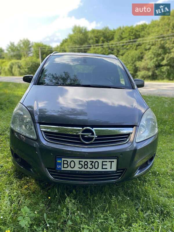 Минивэн Opel Zafira 2009 в Тернополе фото 2 Минивэн Opel Zafira 2009 в Тернополе