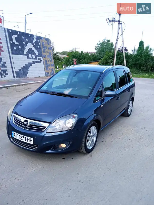 Opel Zafira 2008