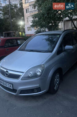 Минивэн Opel Zafira 2006 в Сумах