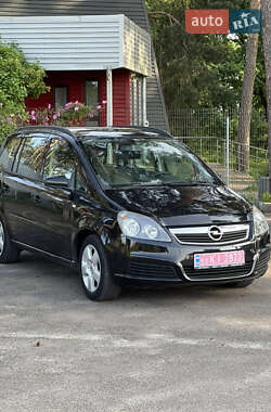 Минивэн Opel Zafira 2006 в 