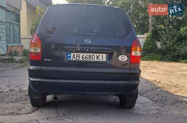 Минивэн Opel Zafira 2002 в 
