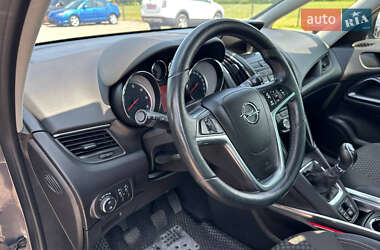 Микровэн Opel Zafira 2015 в 