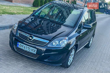 Мінівен Opel Zafira 2011 в Житомирі