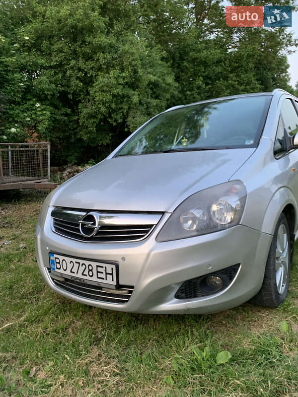 Минивэн Opel Zafira 2008 в Золочеве фото 29 Минивэн Opel Zafira 2008 в Золочеве