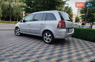 Мінівен Opel Zafira 2010 в Вінниці