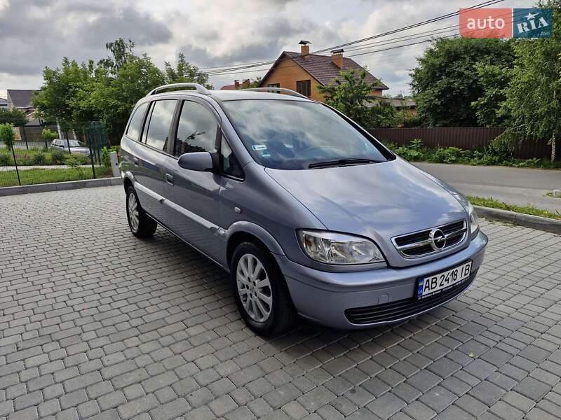Opel Zafira 2005