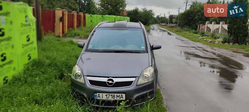 Opel Zafira 2005