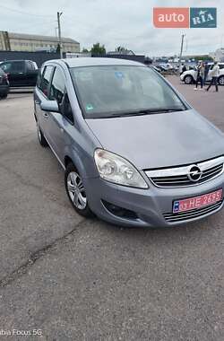 Минивэн Opel Zafira 2009 в Белой Церкви