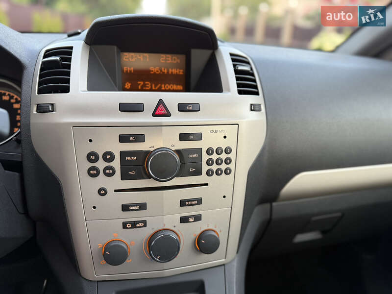 Минивэн Opel Zafira 2008 в Борисполе