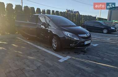 Мікровен Opel Zafira 2014 в Луцьку
