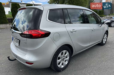 Минивэн Opel Zafira 2017 в 