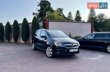 Минивэн Opel Zafira 2007 в Стрые