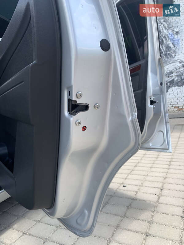 Минивэн Opel Zafira 2006 в Луцке