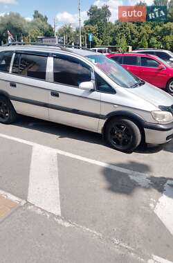 Минивэн Opel Zafira 2001 в Львове