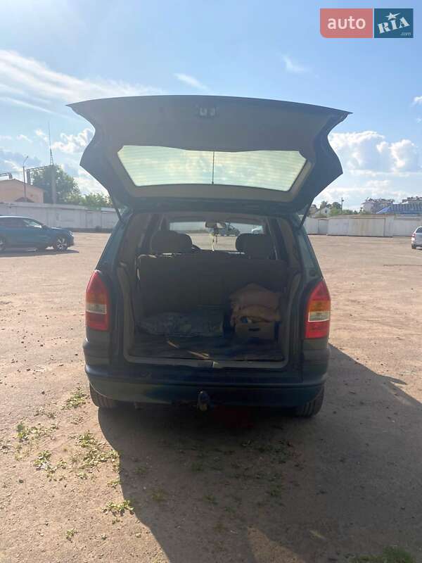 Минивэн Opel Zafira 2001 в Луцке фото 4 Минивэн Opel Zafira 2001 в Луцке