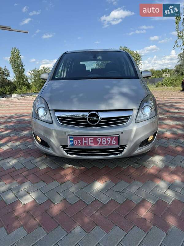 Мінівен Opel Zafira 2009 в Білій Церкві