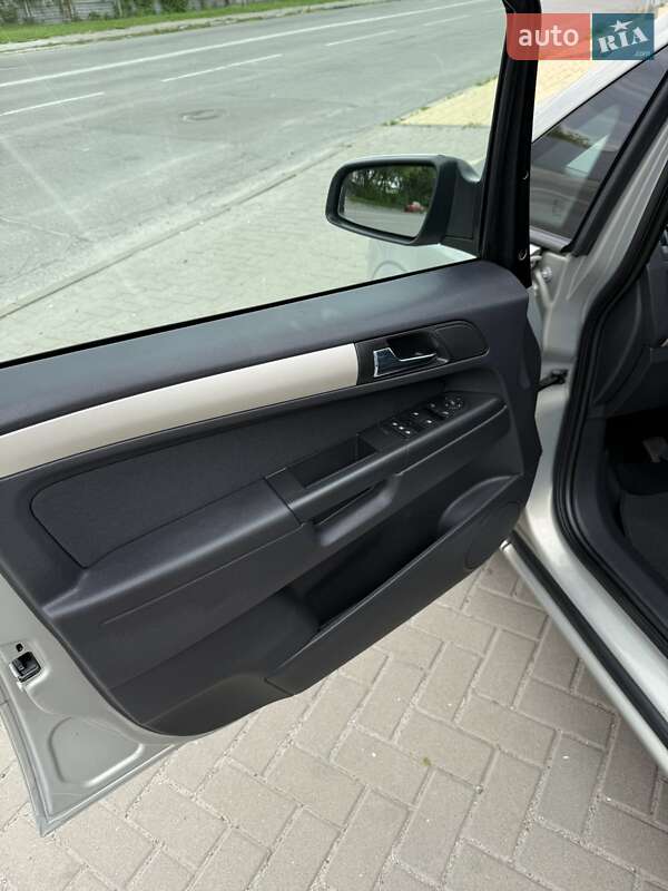Мінівен Opel Zafira 2009 в Білій Церкві
