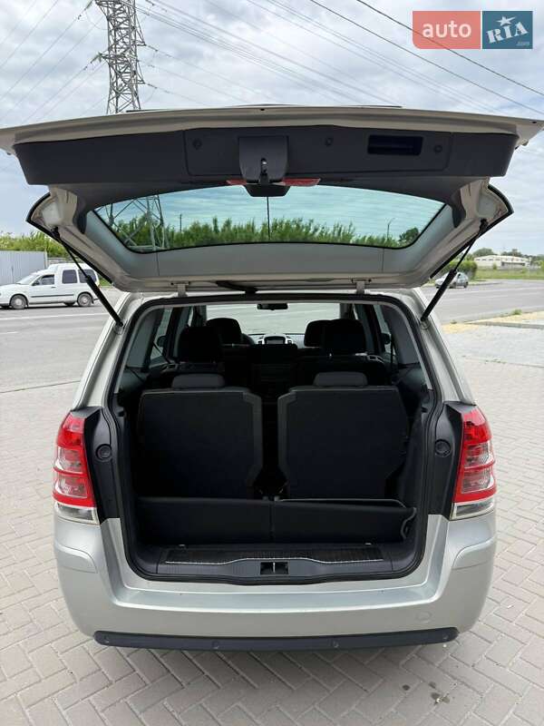 Мінівен Opel Zafira 2009 в Білій Церкві