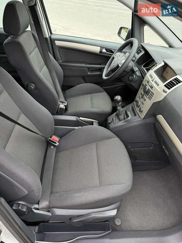 Мінівен Opel Zafira 2009 в Білій Церкві