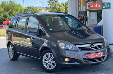 Минивэн Opel Zafira 2012 в 
