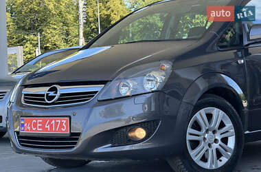Минивэн Opel Zafira 2012 в 