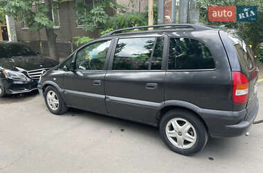 Минивэн Opel Zafira 2000 в 