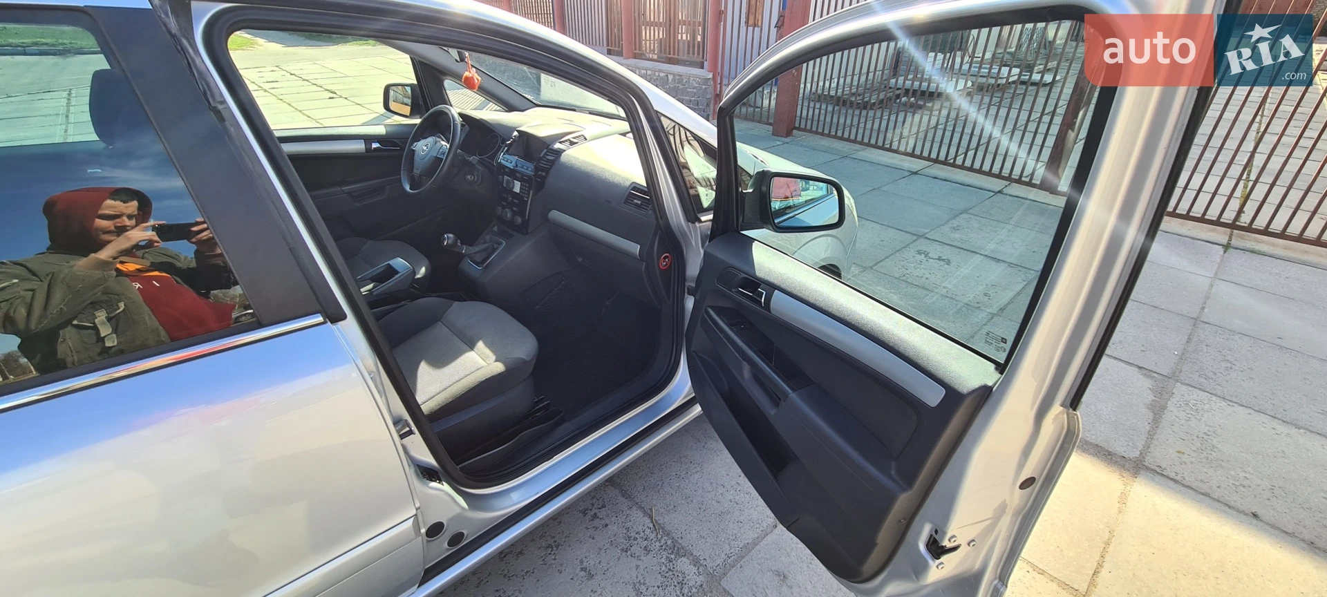 2011 Opel Zafira - мініатюра 23