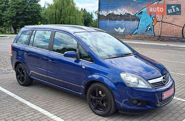 Минивэн Opel Zafira 2010 в Луцке