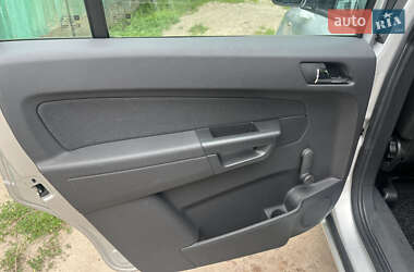 Минивэн Opel Zafira 2009 в 