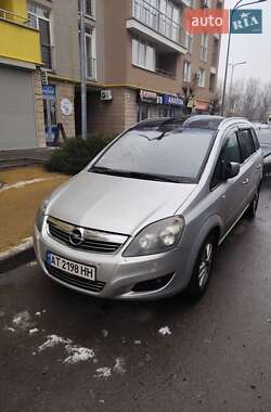 Мінівен Opel Zafira 2011 в Василькові