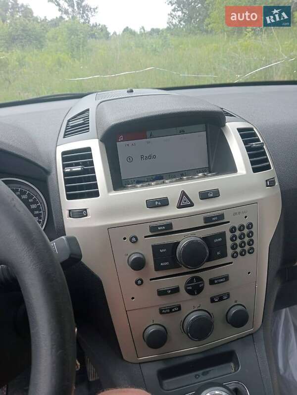 Мінівен Opel Zafira 2008 в Здолбуніві