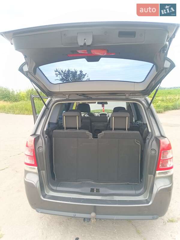 Минивэн Opel Zafira 2009 в Ровно фото 9 Минивэн Opel Zafira 2009 в Ровно