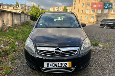 Мінівен Opel Zafira 2009 в Луцьку