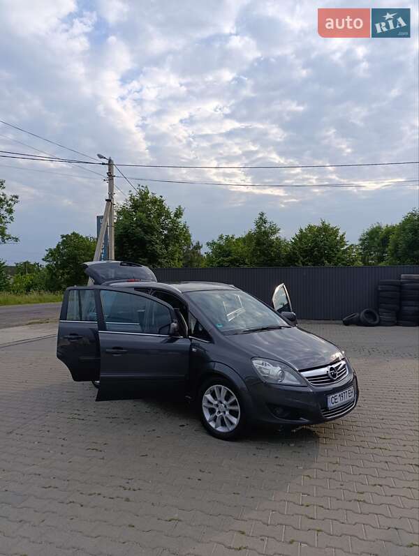 Мінівен Opel Zafira 2011 в Глибокій