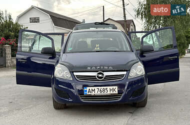 Мінівен Opel Zafira 2011 в 