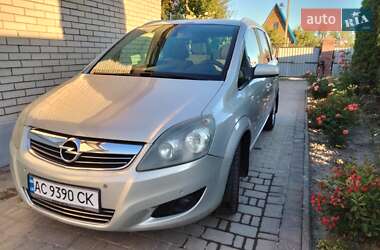 Минивэн Opel Zafira 2009 в Луцке