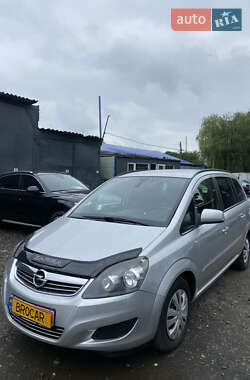 Мінівен Opel Zafira 2010 в Луцьку
