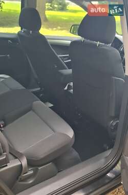 Минивэн Opel Zafira 2011 в 
