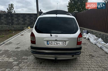 Минивэн Opel Zafira 2003 в 