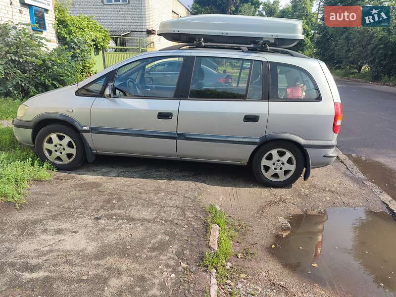Opel Zafira 2000
