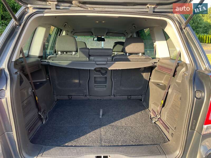 Минивэн Opel Zafira 2013 в Ивано-Франковске