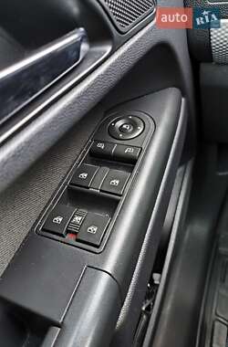 Минивэн Opel Zafira 2011 в 