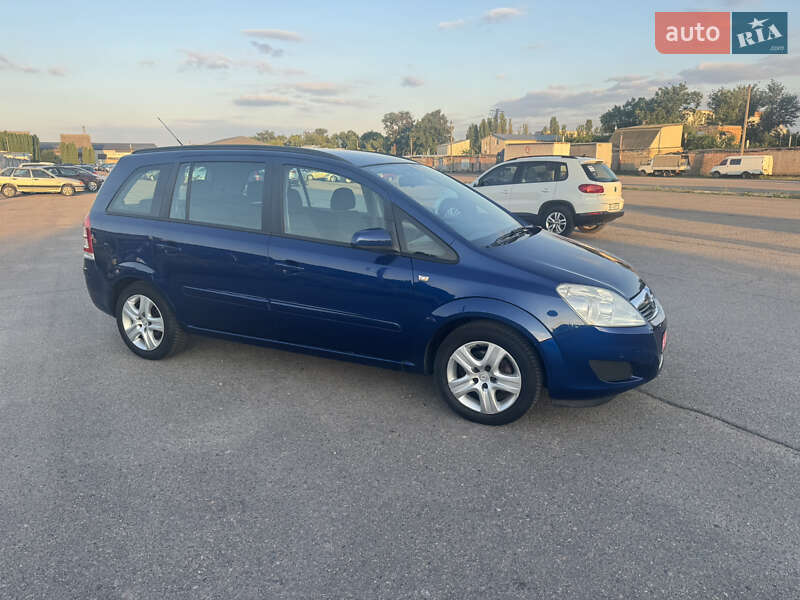 Мінівен Opel Zafira 2009 в Білій Церкві